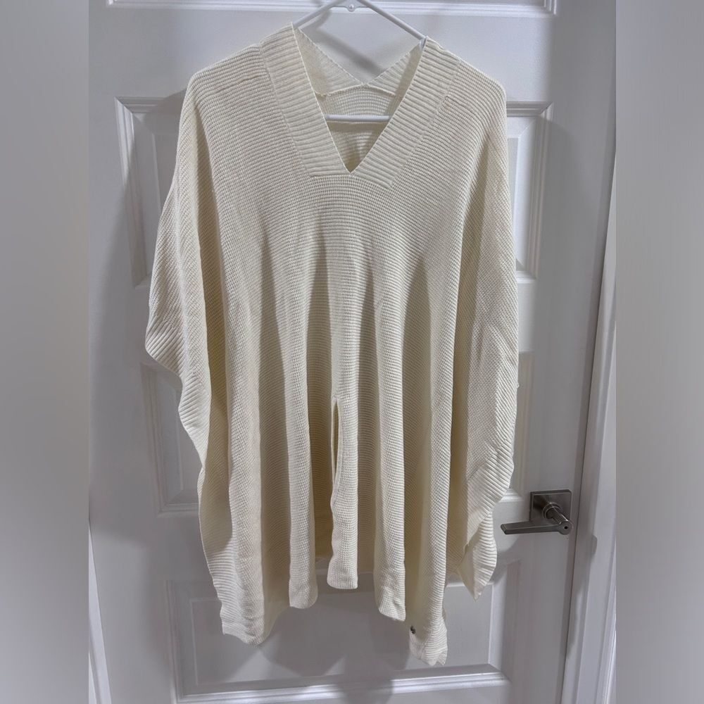 Lululemon Beige Poncho